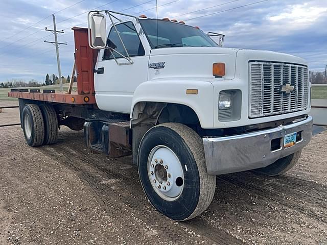 Image of Chevrolet C70 equipment image 1