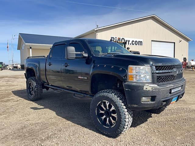 Image of Chevrolet 3500HD equipment image 2