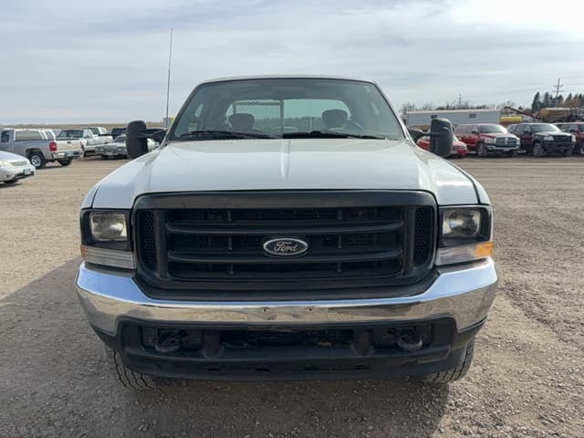 Image of Ford F-350 equipment image 4