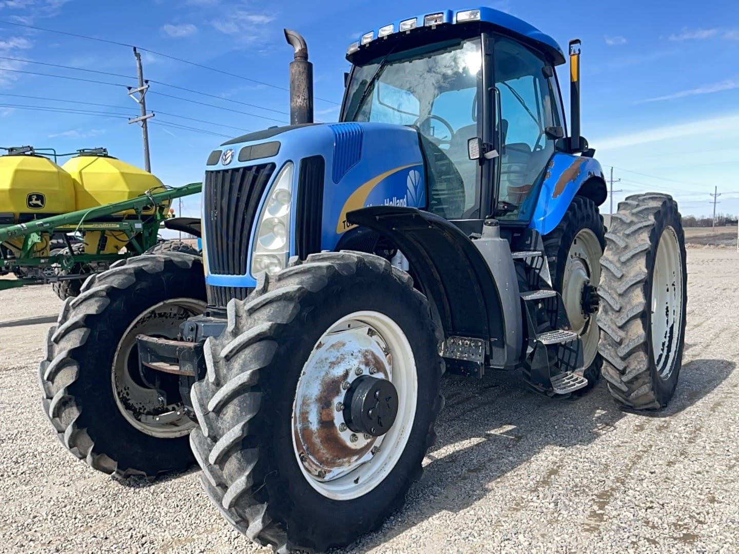 New Holland TG215 Equipment Image0