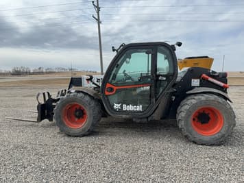 Main image Bobcat V519