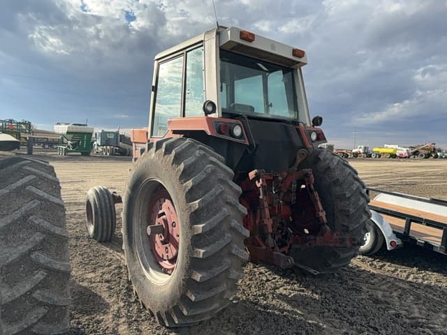 Image of International Harvester 1086 equipment image 2