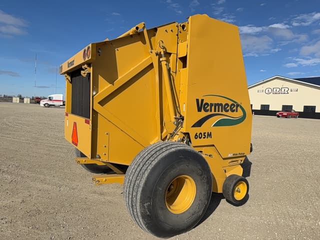 Image of Vermeer 605M equipment image 2