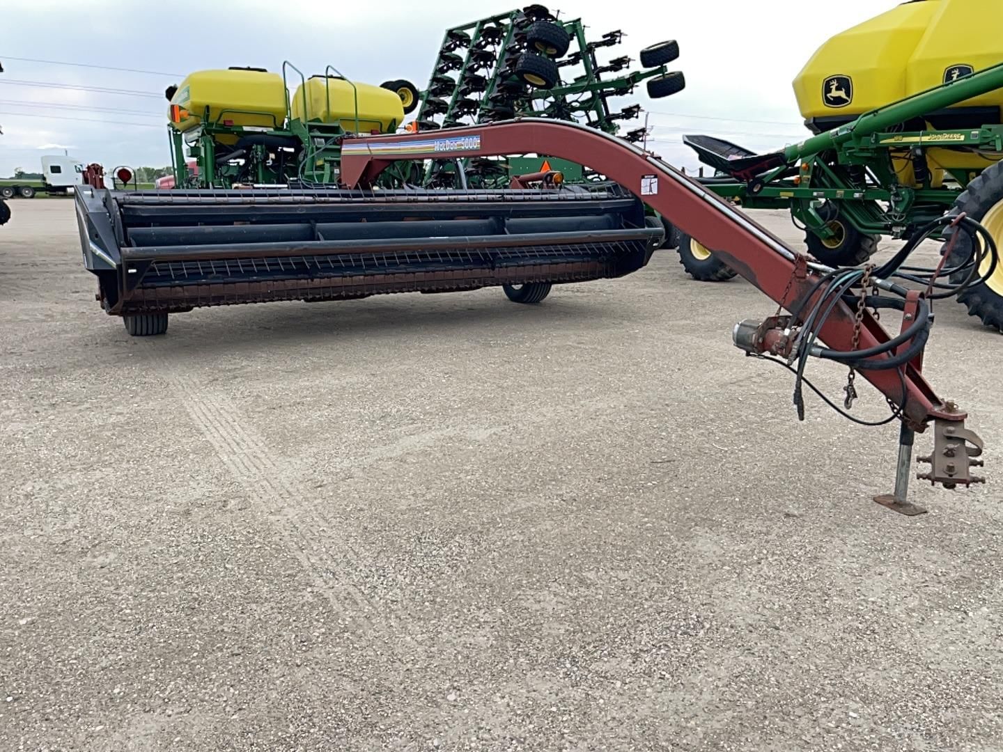 Main image MacDon 5000