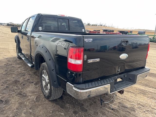 Image of Ford F-150 equipment image 4