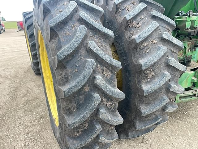 Image of John Deere 8450 equipment image 4