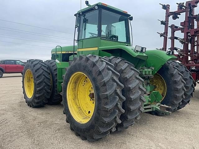 Image of John Deere 8450 equipment image 3