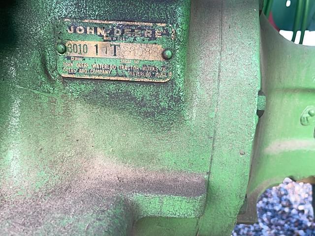 Image of John Deere 3010 equipment image 3