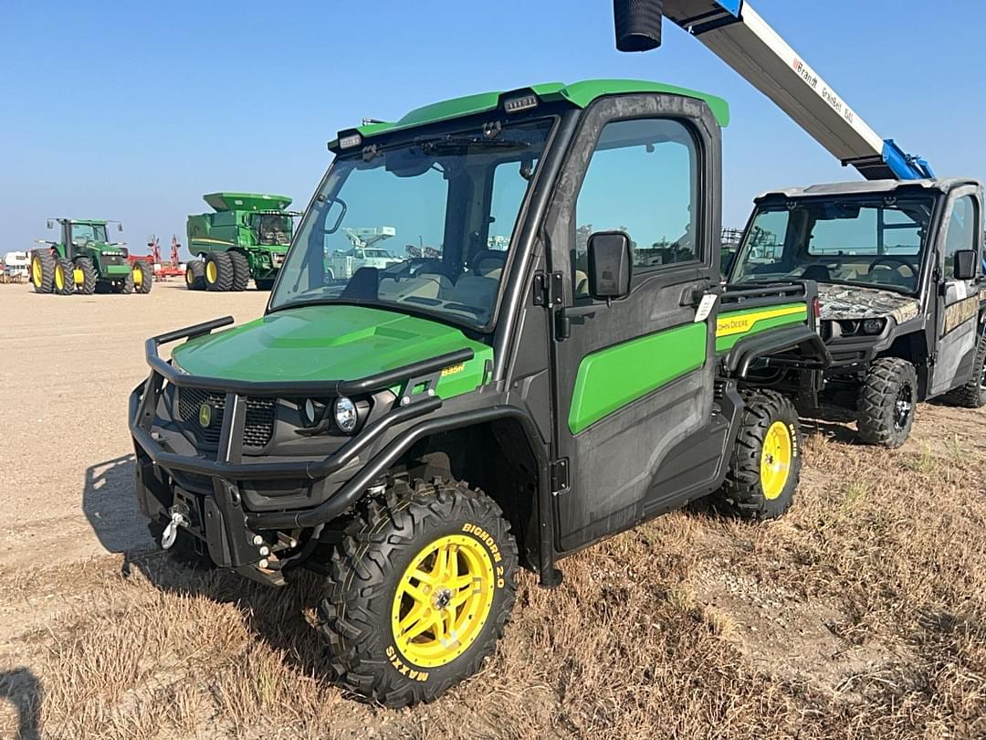 Image of John Deere XUV 835R Primary image