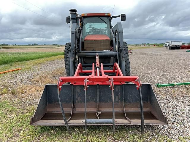 Image of Case IH MX220 equipment image 2