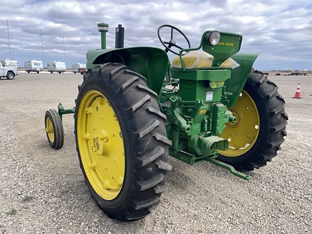 Image of John Deere 530 equipment image 4