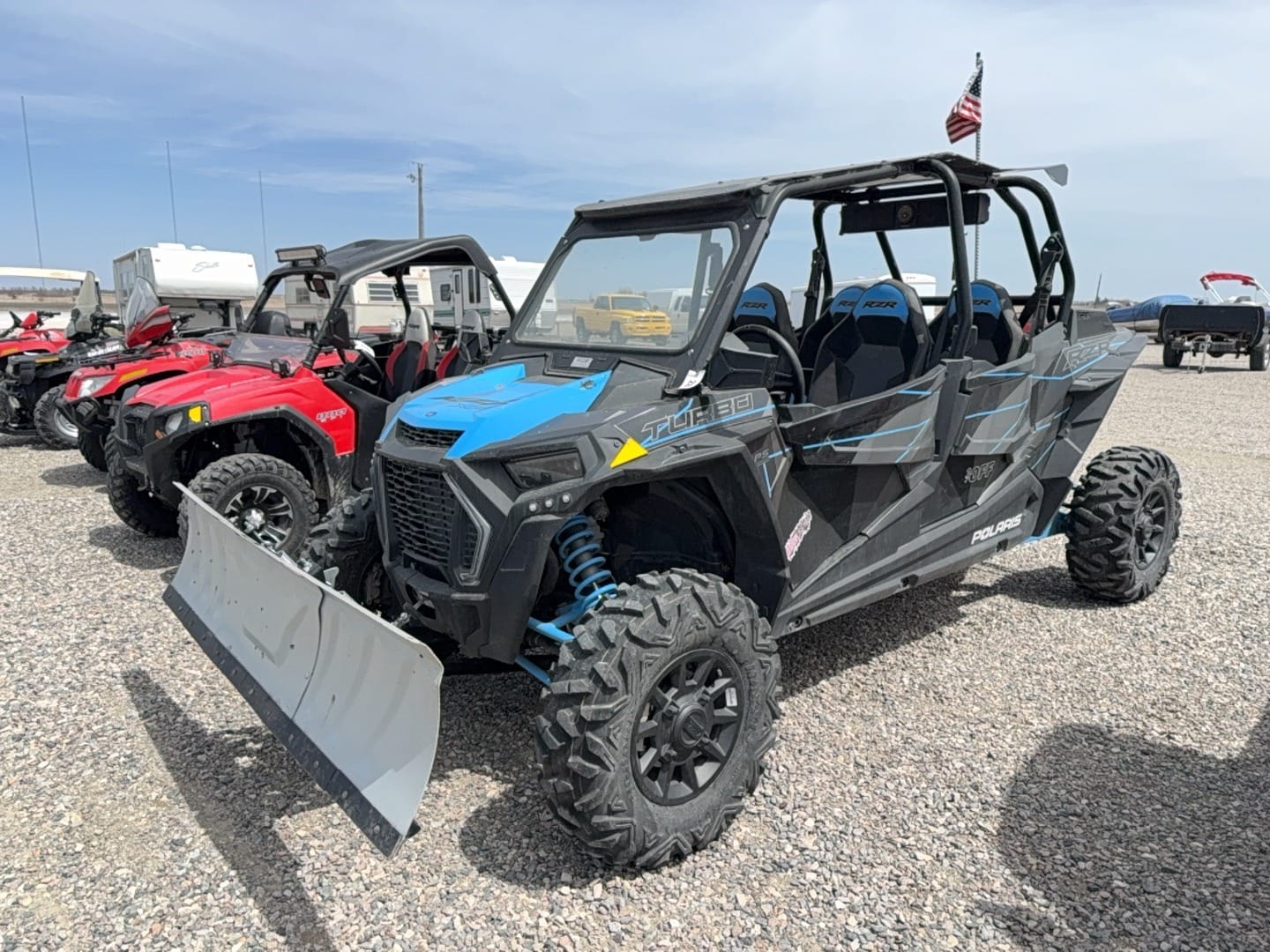 2019 Polaris RZR Turbo Equipment Image0