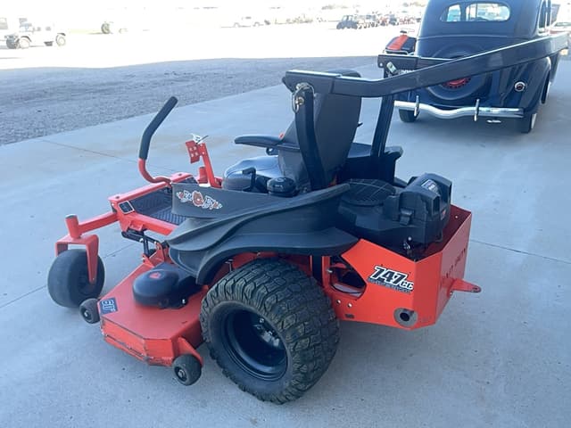 Image of Bad Boy Maverick equipment image 3