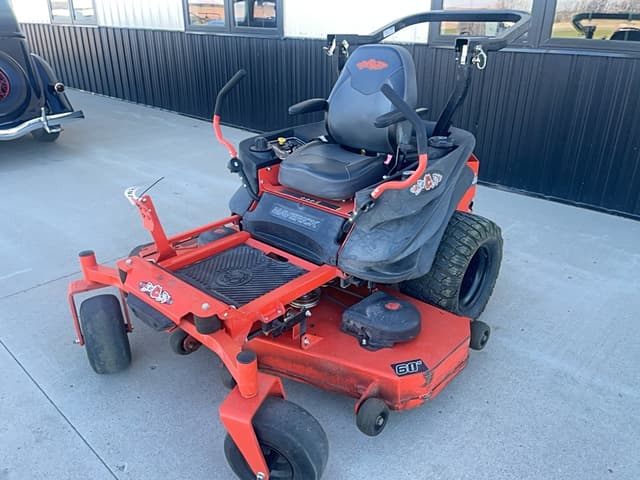 Image of Bad Boy Maverick equipment image 2