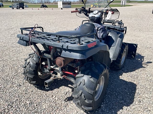Image of Polaris 700 Twin equipment image 4