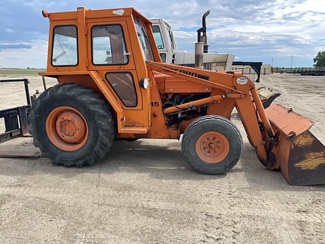Image of Ford 545 equipment image 4
