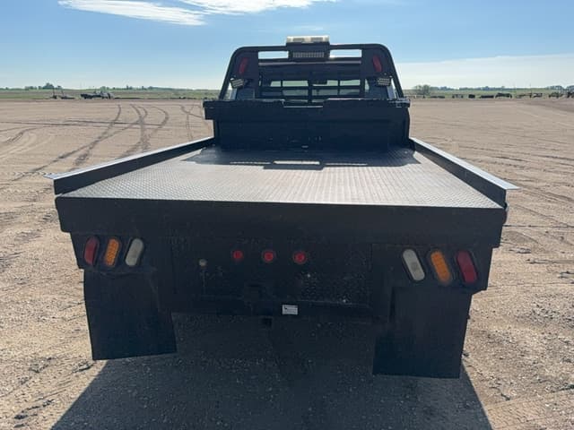 Image of Dodge Ram 2500 equipment image 2