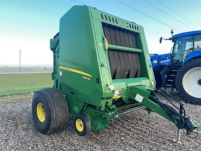 Image of John Deere 560M equipment image 2