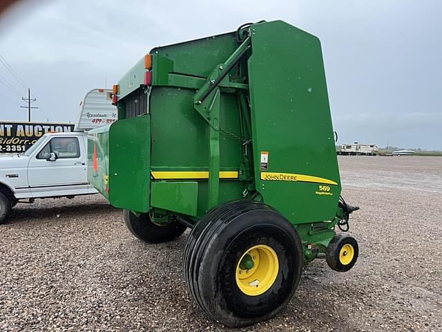 Image of John Deere 569 equipment image 4