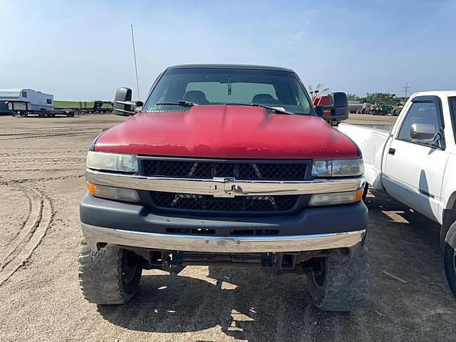 Image of Chevrolet 2500 equipment image 1
