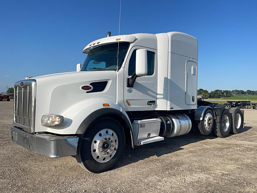 Image of Peterbilt 567 Primary image