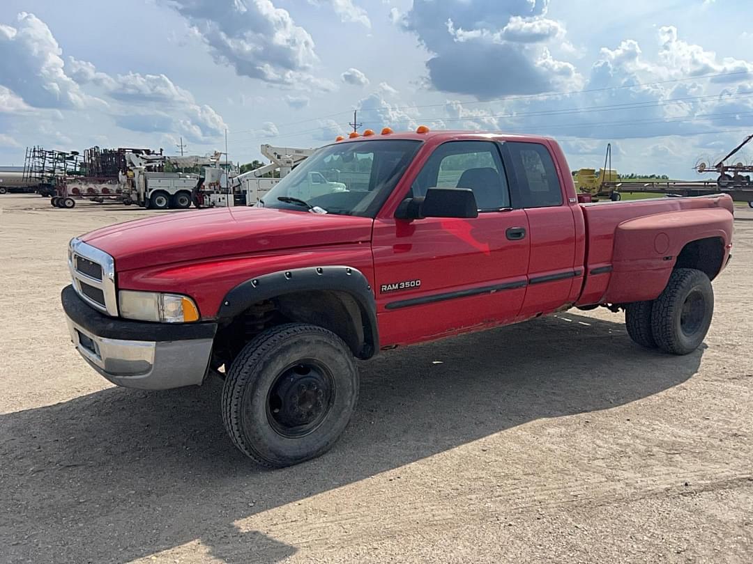 Image of Dodge Ram 3500 Primary image