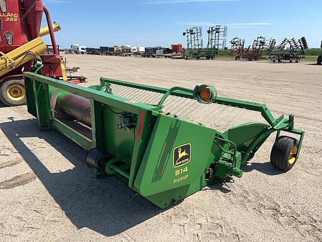 Image of John Deere 914 equipment image 2