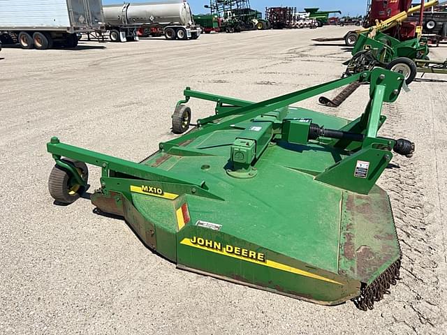 Image of John Deere MX10 equipment image 4