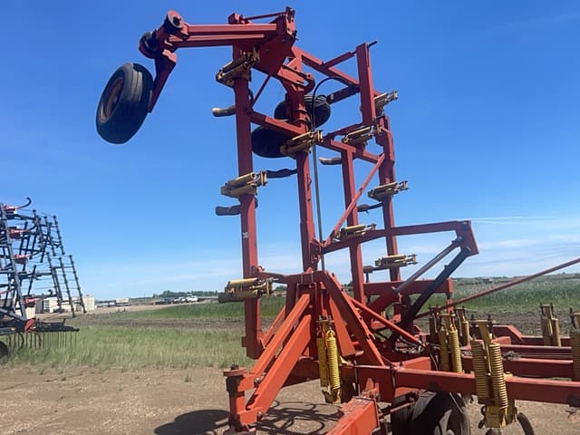 Image of Bourgault 9200 equipment image 4