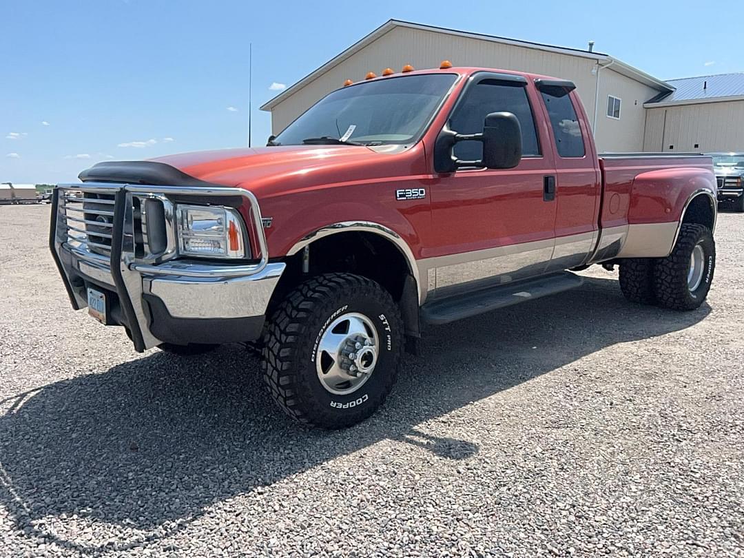 Image of Ford F-350 Primary image
