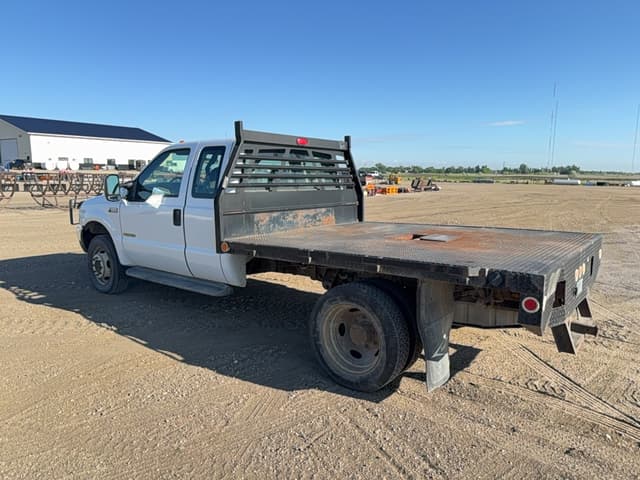 Image of Ford F-550 equipment image 1