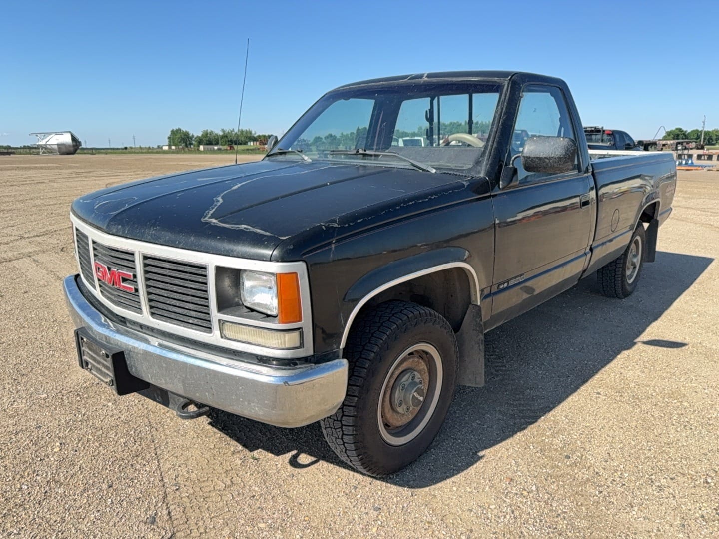 1989 GMC 1500 Equipment Image0