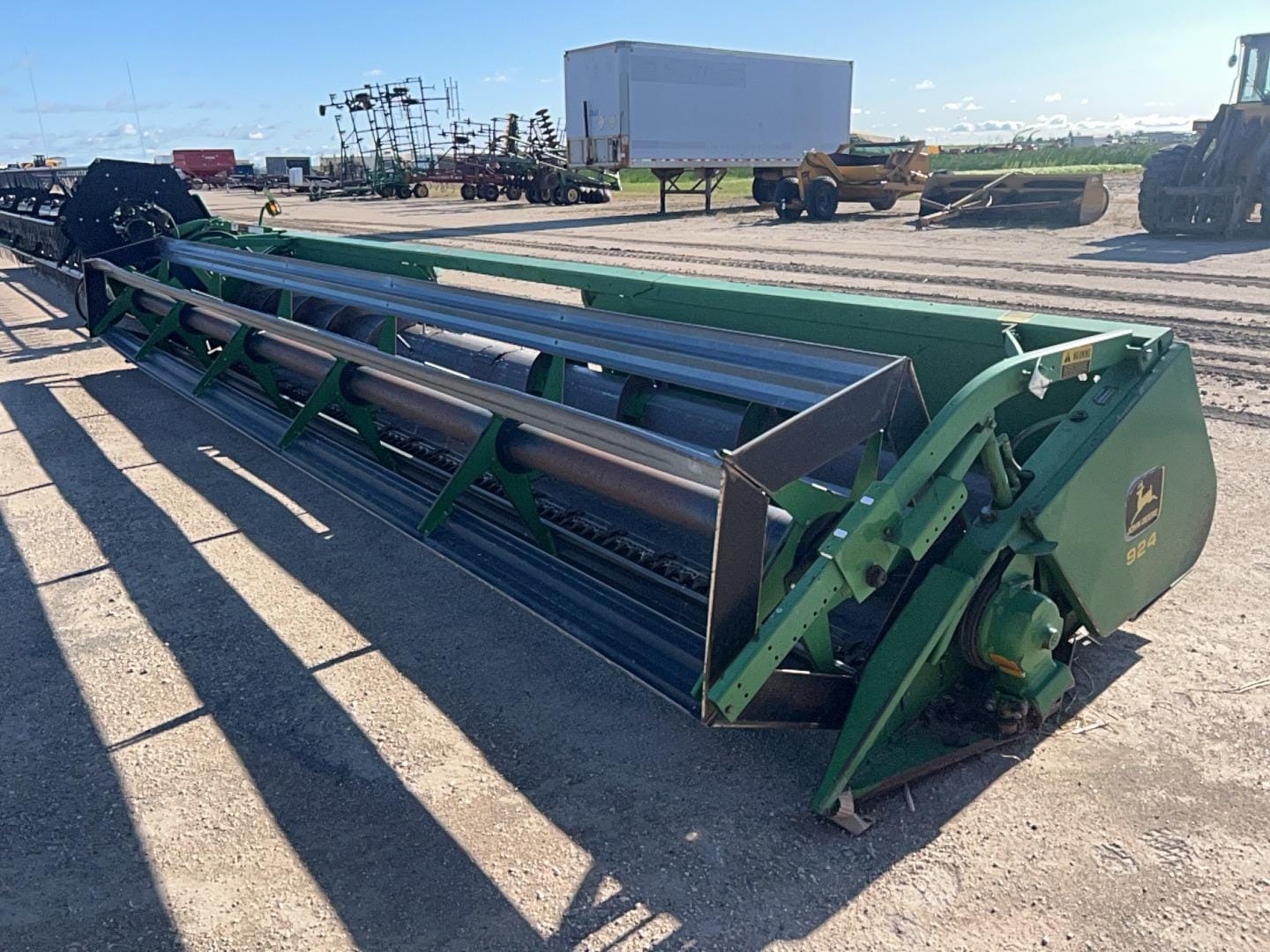 Main image John Deere 924