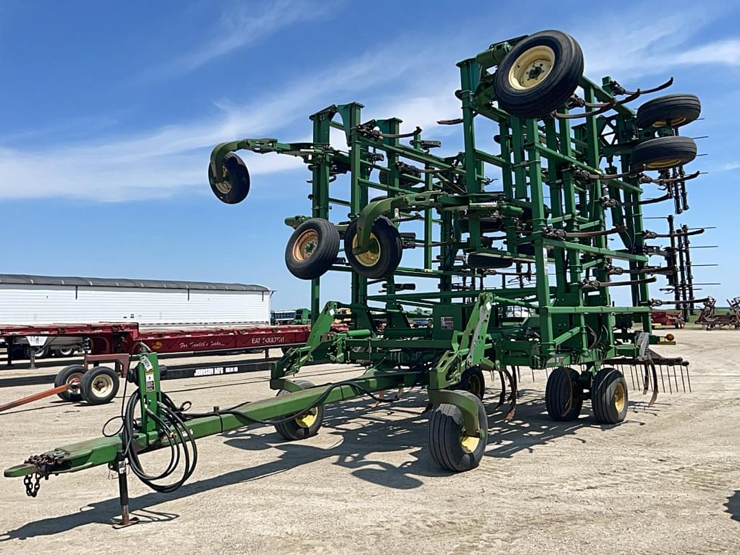 Image of John Deere 2410 Primary image
