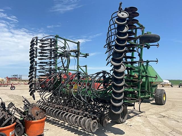 Image of John Deere 777 equipment image 4