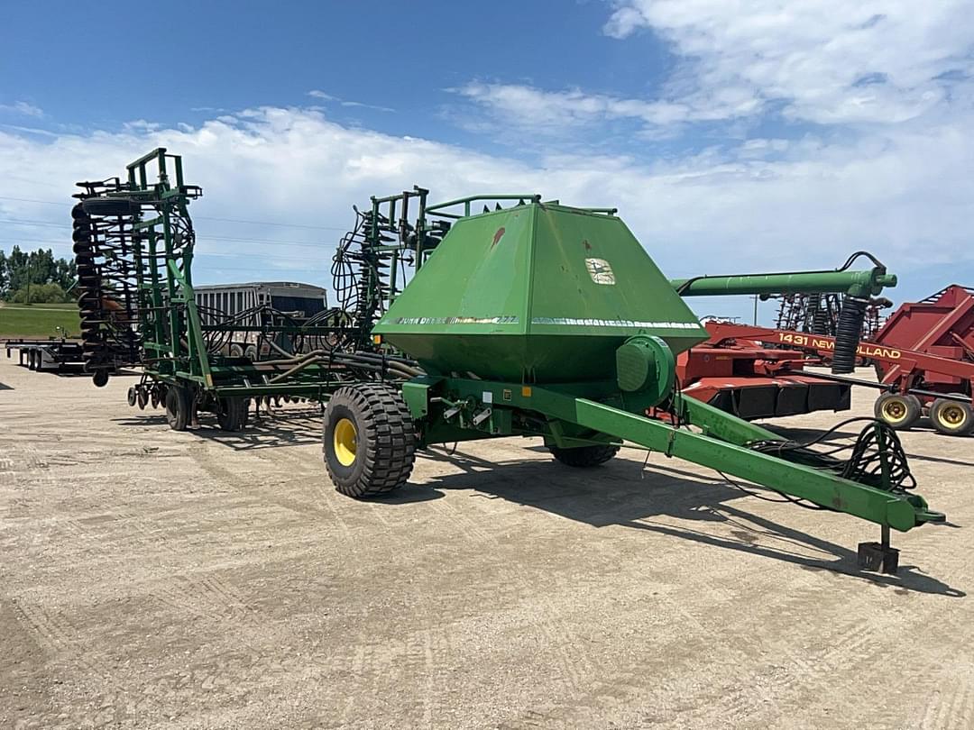 Image of John Deere 777 Primary image