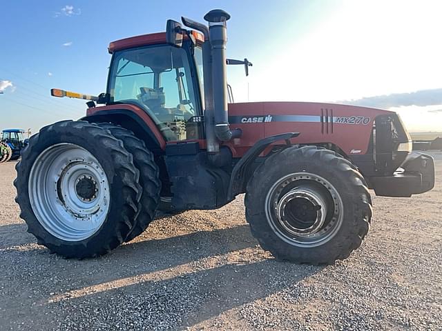 Image of Case IH MX270 equipment image 3