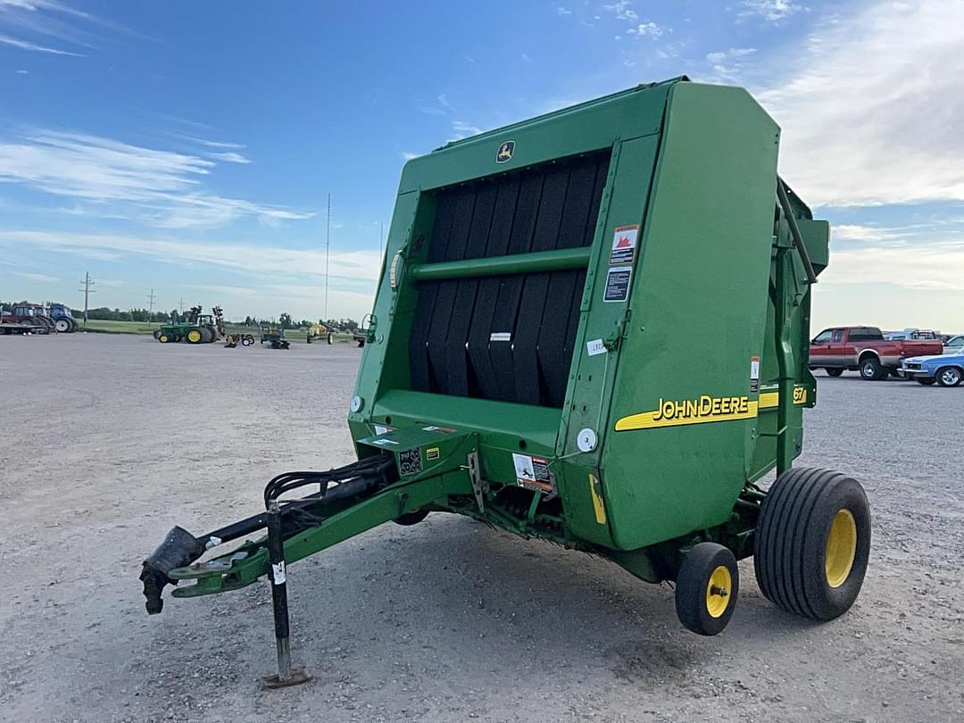 Image of John Deere 567 Primary image