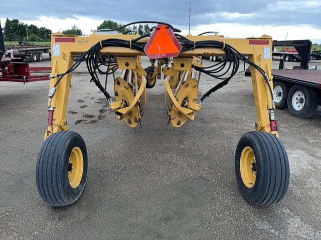 Image of Vermeer R2800 equipment image 3