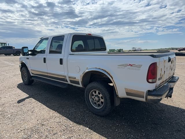 Image of Ford F-250 equipment image 1