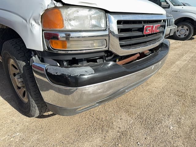 Image of GMC 1500 equipment image 4