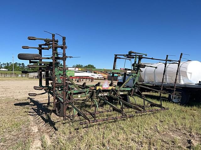 Image of John Deere 1600 equipment image 3