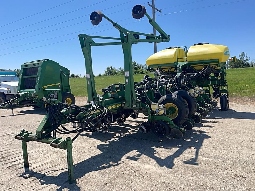 Image of John Deere 1770 Primary image