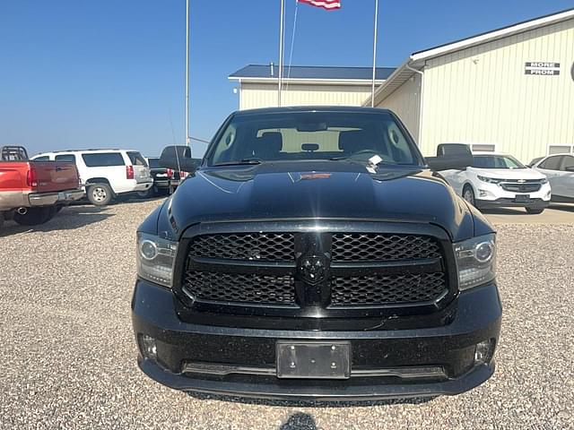 Image of Dodge Ram 1500 equipment image 4