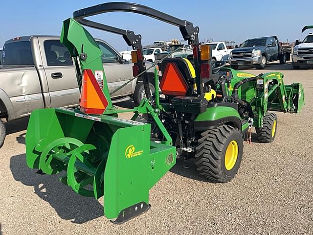 Image of John Deere 1025R equipment image 1