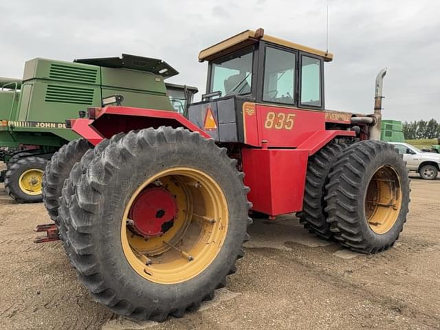 Image of Versatile 835 equipment image 3