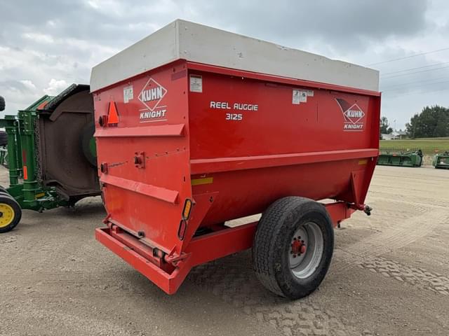 Image of Kuhn Knight 3125 equipment image 2