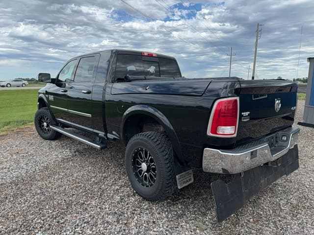 Image of Dodge Ram 2500 equipment image 2