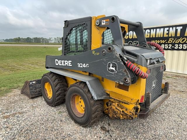 Image of John Deere 324G equipment image 2
