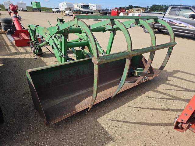 Image of John Deere 158 equipment image 1